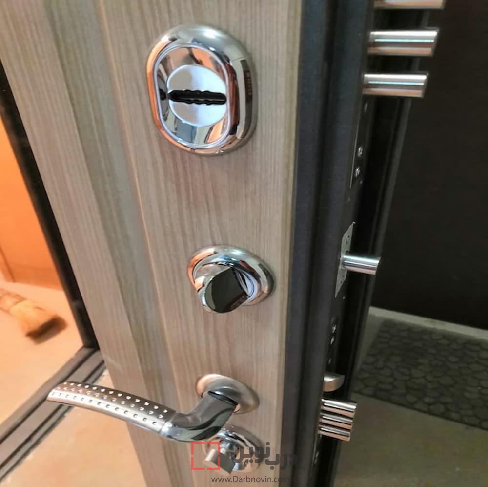 طراحی و کاربرد درب ضد دیلم